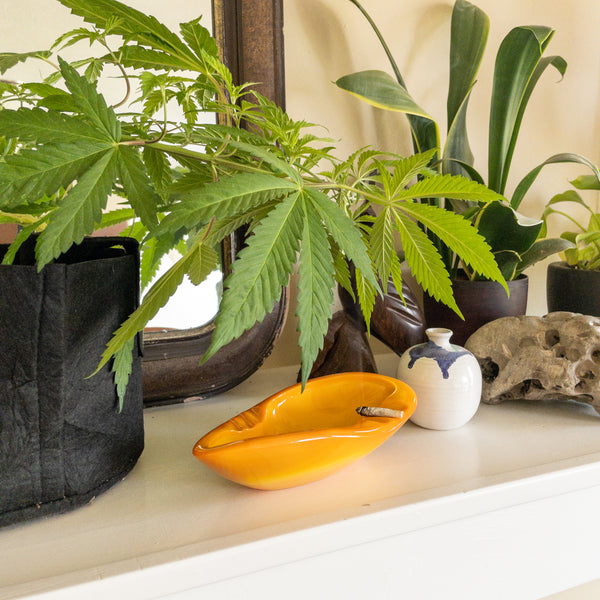 Vintage Orange Swirled Slag Glass Ashtray by L.E. Smith.